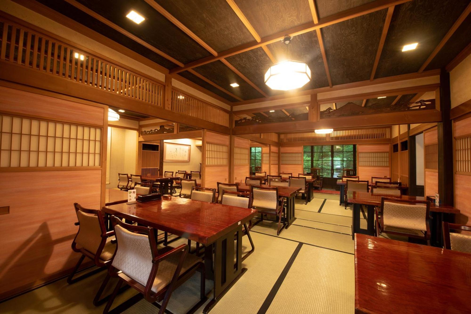 ホテル 御殿場高原 時之栖 御殿場市 エクステリア 写真